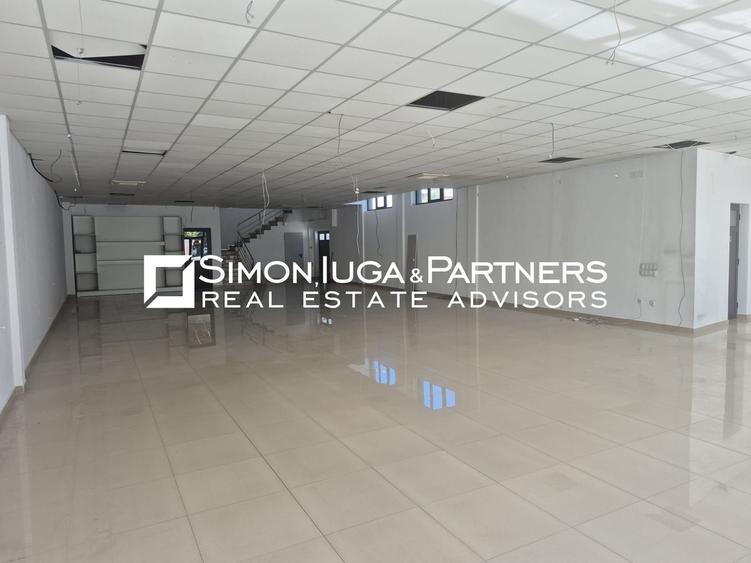 Spatiu stradal parter etaj open space si birouri