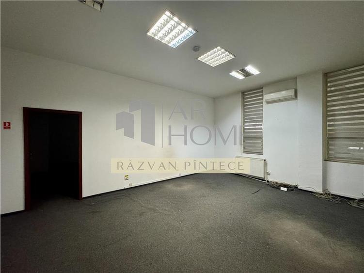 Hala industriala 2500 + birouri platforma betonata zona Nord, Ploiesti