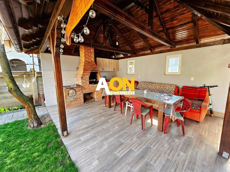 Casa 4 camere, mobilata, utilata, 593 mp teren, zona Centru