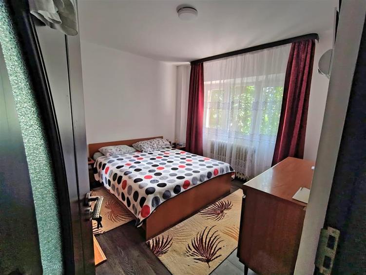 Apartament 3 camere | Obcini | 67 mp | Etaj 2 | 3c-4639