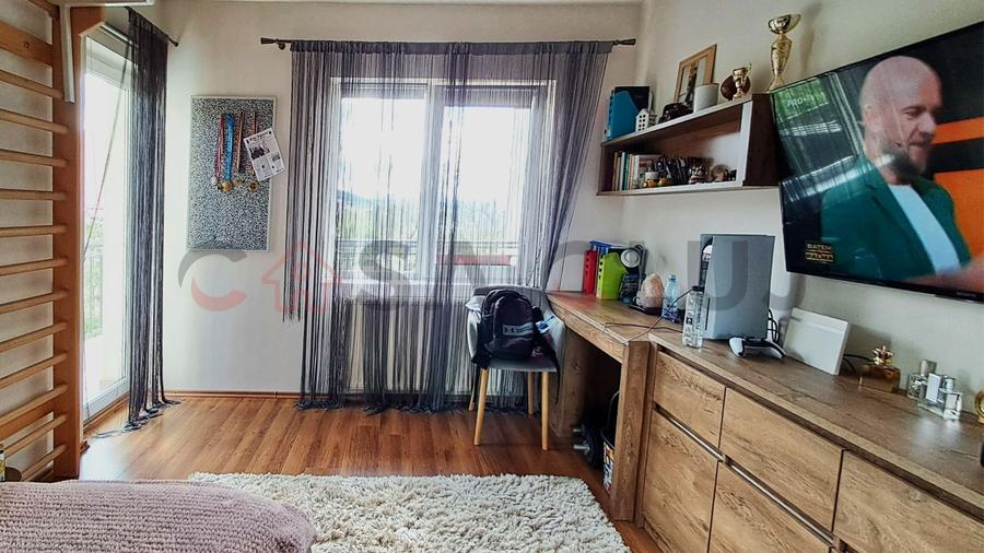 3 camere, 85 mp+ 2 balcoane, parcare inclusă!! – Manastur