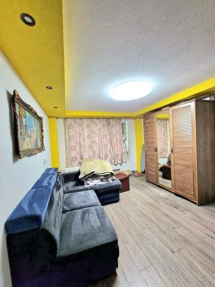 Apartament 2 camere, parter, centrala proprie, zona Sagului