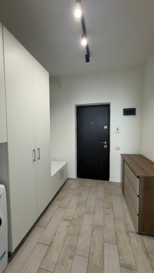 Garsoniera la intrare in Sanpetru langa noul Mall str Sf Stefan nr 2