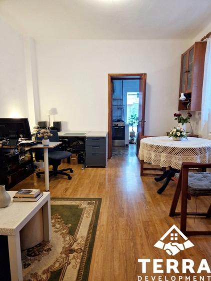 Casă în zona centrală| 2 camere + curte | Funcționalitate și accesibilitate