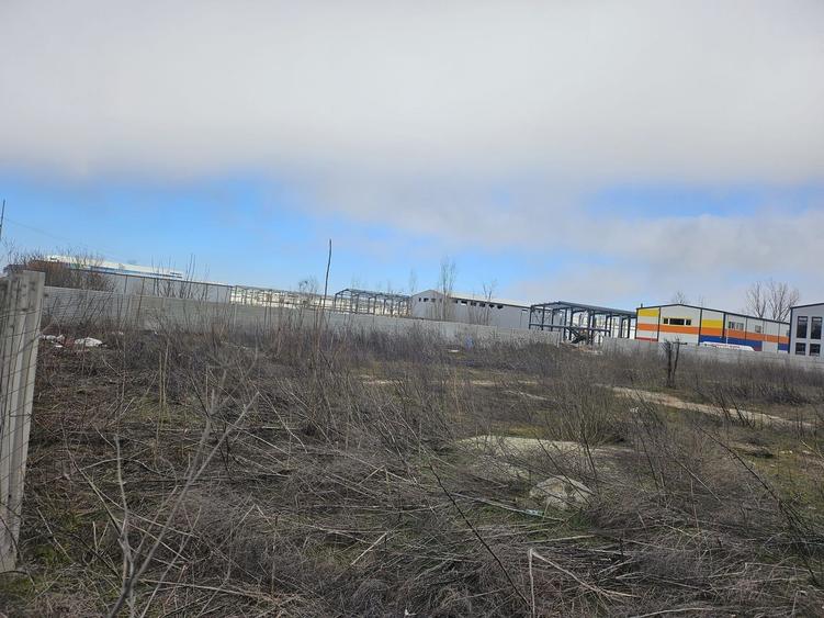 2500 mp teren industrial stradal Popesti Leordeni