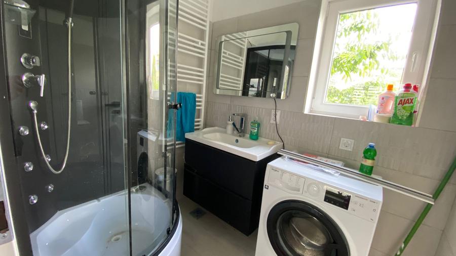 Apartament de vânzare, 2 camere, 60 mp, 21 Decembrie zona The Office