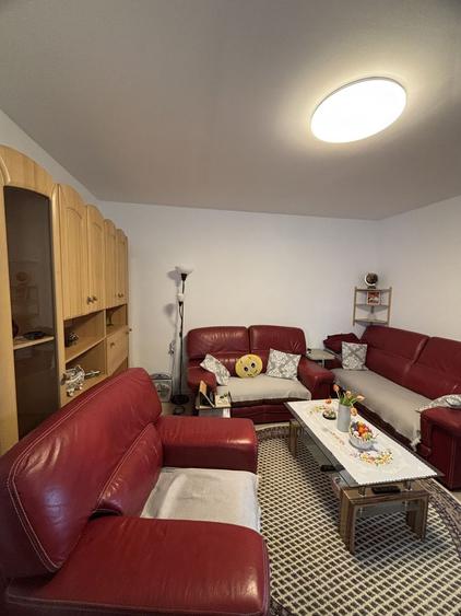 Casa de vânzare în zona Girocului