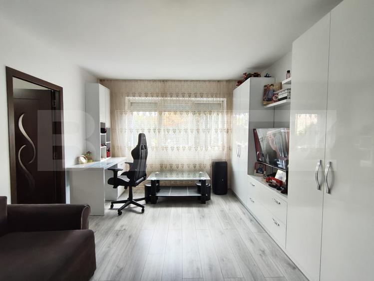Apartament 2 camere, de vanzare, Velenta, parter, balcon inchis