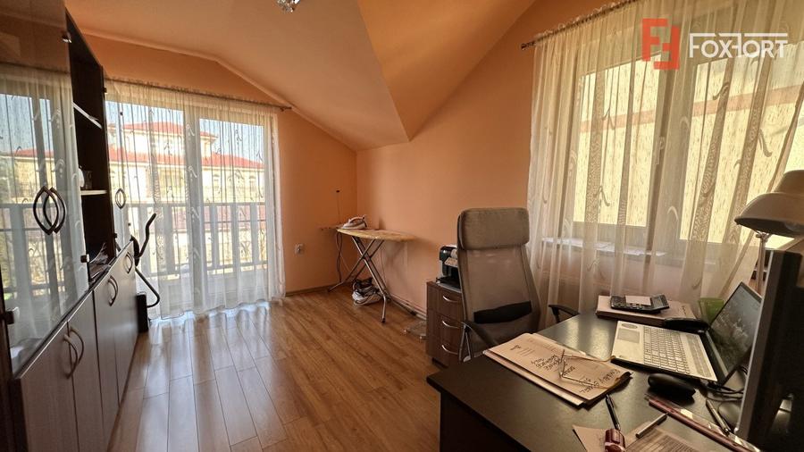 Duplex 4 camere, 126 mp, si teren de 300 mp in Giroc