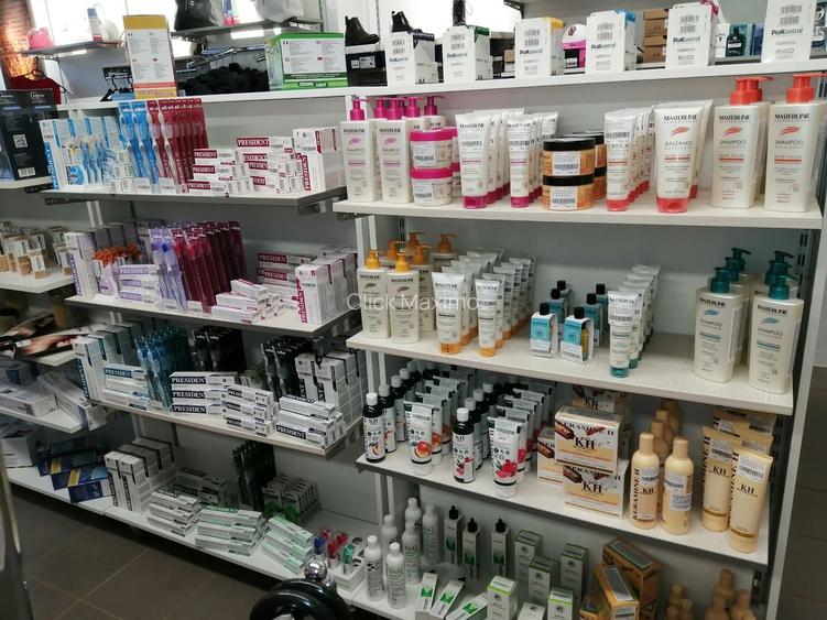Spațiu comercial ultracentral, 200 mp singurul vad 100% pietonal Roman - 17