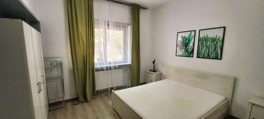 Apartament cu 2 camere Piata Romana / Calea Victoriei locatie ultracentrala