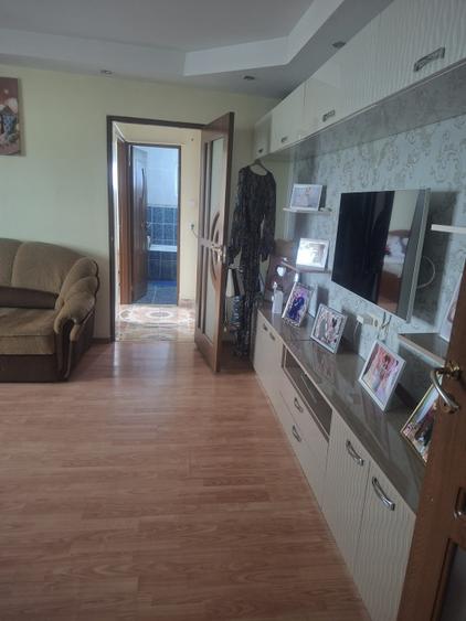 VANZARE APARTAMENT 2 CAMERE, 53MP,MOBILAT