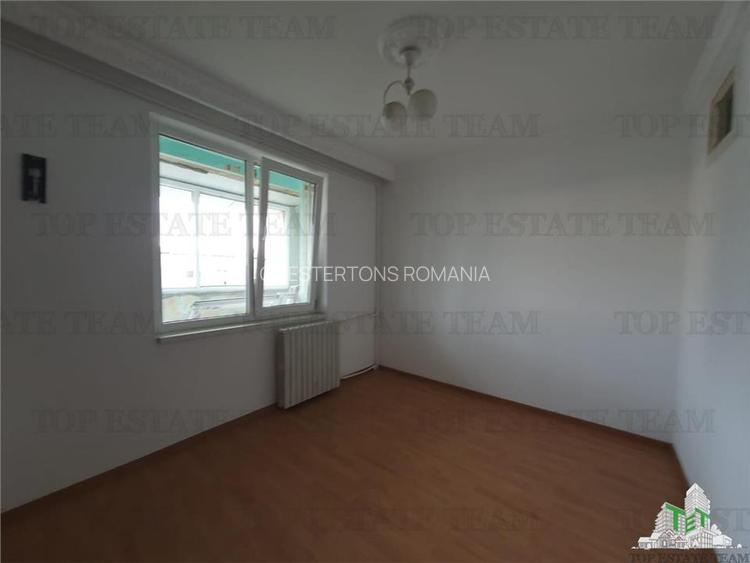 Duplex 5 camere cu intrari separate la mare  Mangalia Saturn - 16