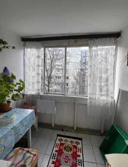 Vânzare apartament 3 camere Crângași