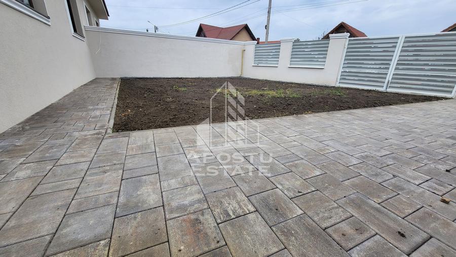 Duplex nou pe parter,vatra veche Sag