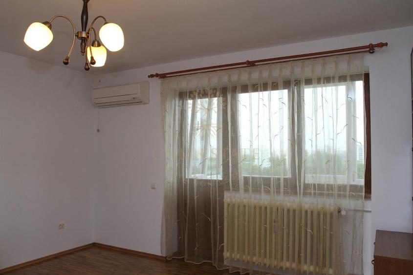 Apartament 2 camere Postavarului 9/10