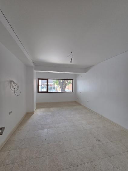 TOMIS MALL | SPATIU BIROURI | TOTUL NOU