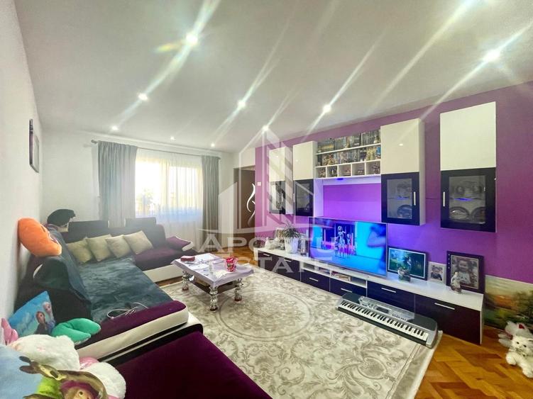 Apartament 3 camere -  zona Uta