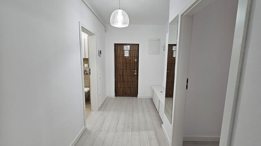Apartament ultrafinisat, 2 camere,  garaj, zona Iulius Mall