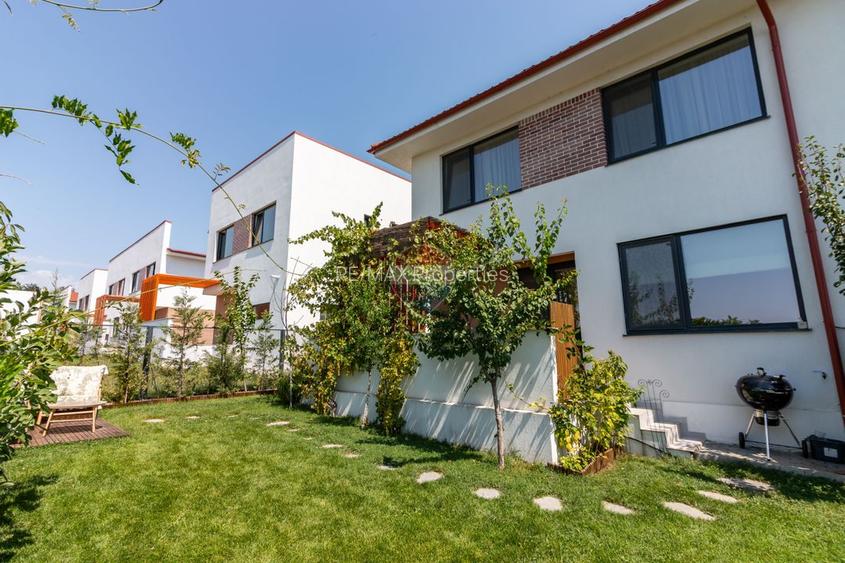 Casă / Vilă cu 5 camere de vanzare in Mogosoaia, 200 m pana la padure - 26
