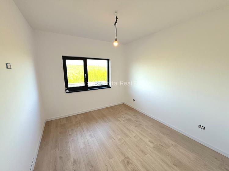 Casă Individuală 4 camere, 550mp teren. Mutare imediată - Rediu. - 15