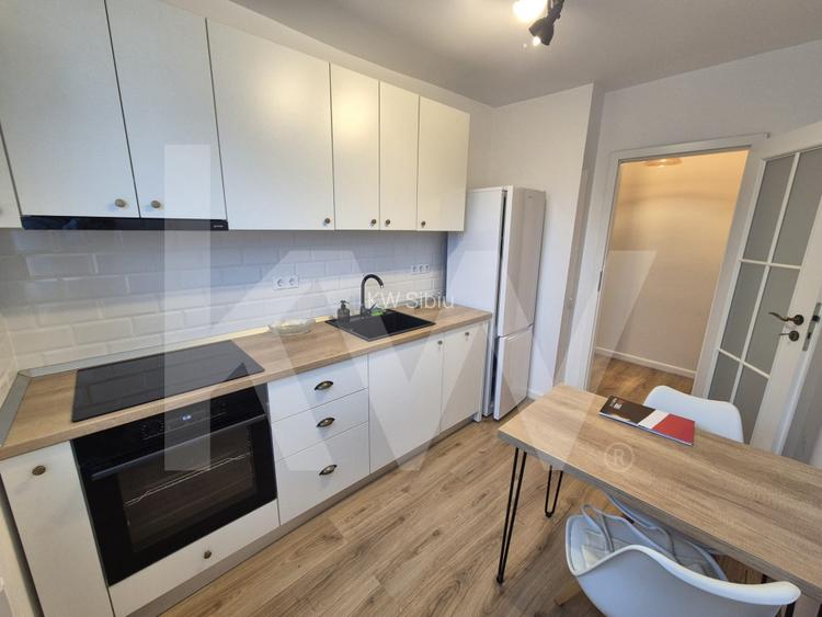 Apartament 3 camere de închiriat – etaj 2, la 5 minute de Centrul Sibiului - 9