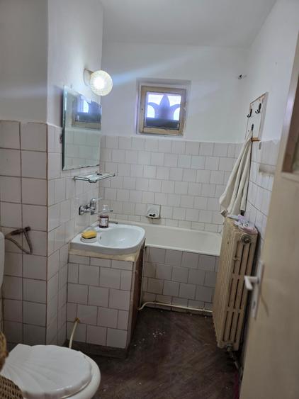 Vand apartament 2 camere Kogalniceanu