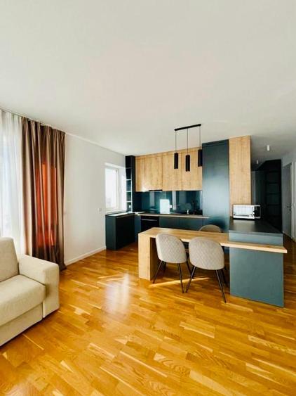 3 CAMERE | LUXURIA | DOMENII | BD. EXPOZITIEI | PIATA PRESEI | PARCARE |