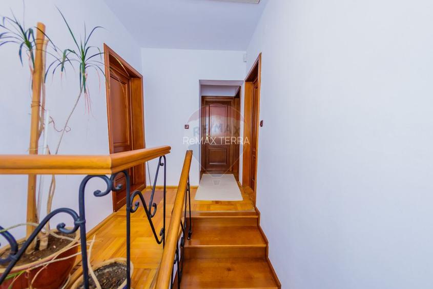 Eleganta  si confort  intr-o locatie de exceptie - 8
