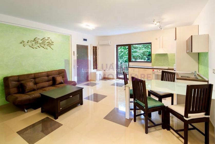 Apartament cu 3 camere, gradina 100 mp - zona Moldoveanu - 2