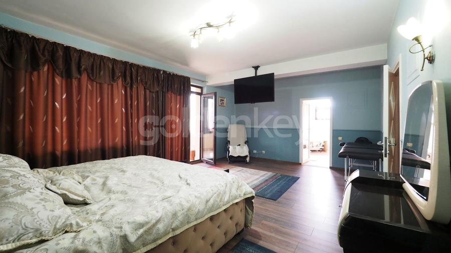 Vila individuala cu 8 camere | 1000mp teren | panouri foto-voltaice