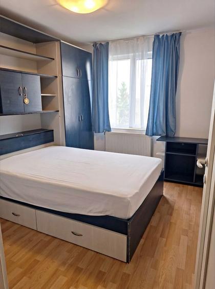 Apartament 3 camere 2 bai Crangasi cu loc parcare inclus