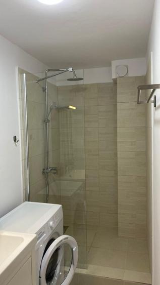 Proprietar, decomandat, renovat complet