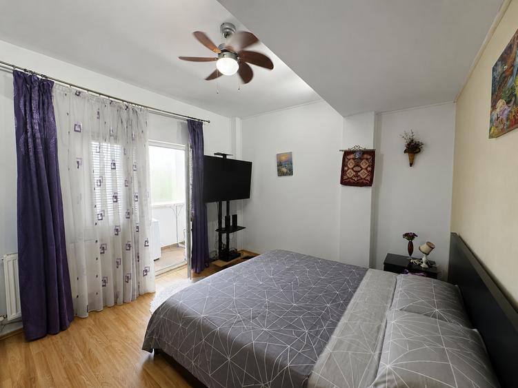 Vila 2 etaje| 5 camere| Floreasca| Jacuzzi| Curte privata|