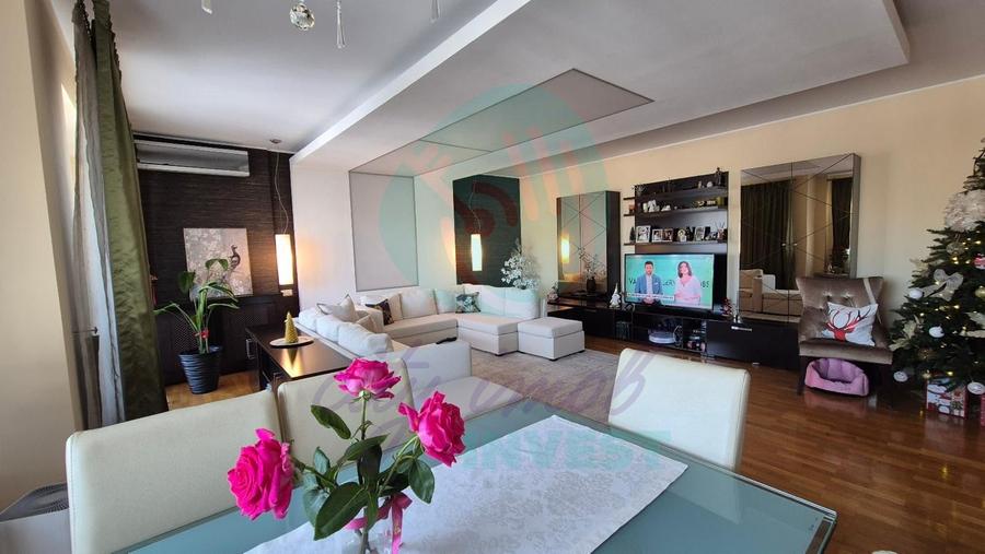 Apartament 4 camere cu garaj