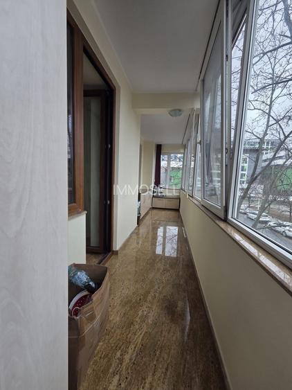 Apartament 2 camere decomandat-zona Spitalul Judetean-125.500 euro neg - 12
