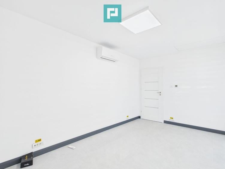 Birou 32 mp Oradea, parcare, acces centură