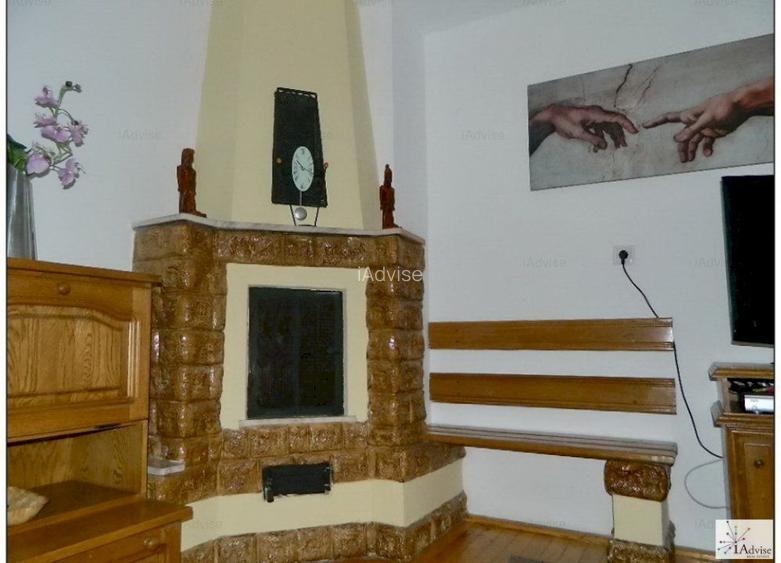 Vila de Inchiriat, Brasovul Vechi - 5