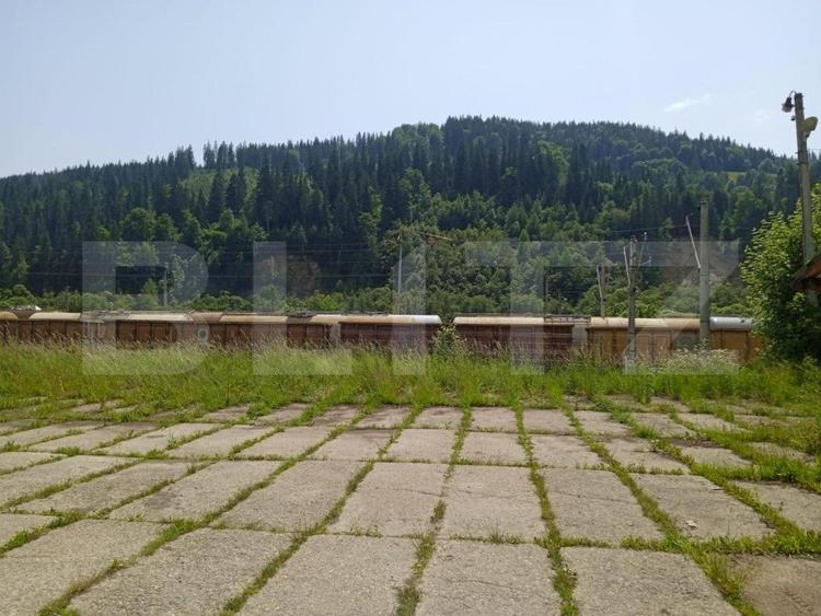 Spații industriale de 1.075 mp și teren de 6.194 mp in zona Vatra Dornei