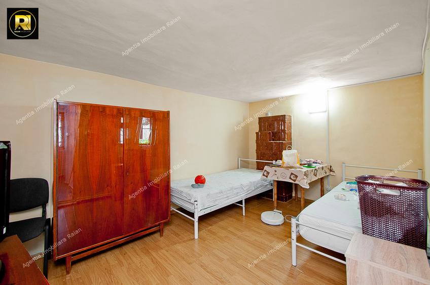 Vanzare casa situata in Galati, langa Sp. Militar, 4 camere, cu teren 280 mp