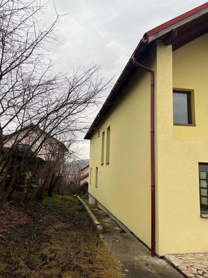Casa individuala, 273mp, teren 1.000mp, Chinteni zona Profi