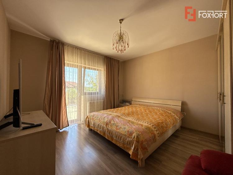 COMISION 0% Casa individuala cu 8 camere, de vanzare in zona Mehala