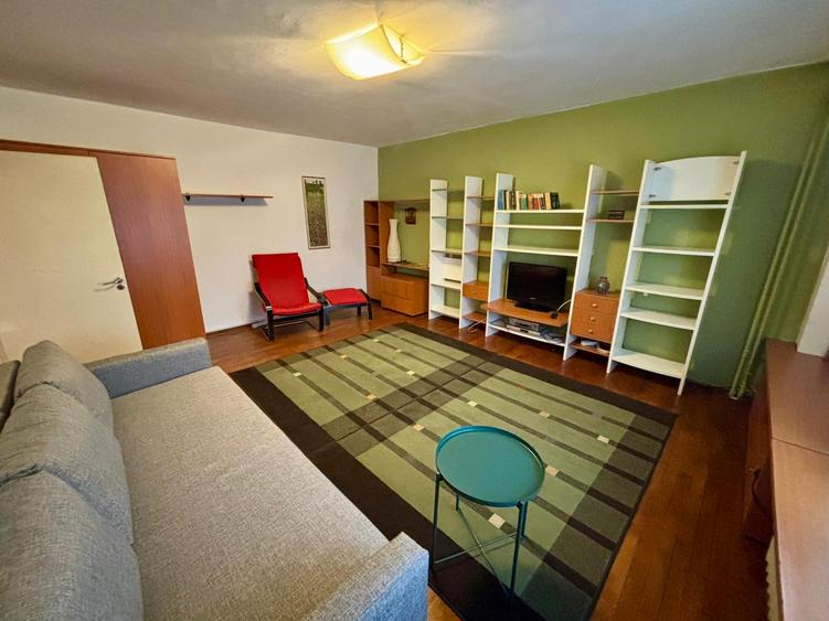 Apartament vesel si colorat la Natiunile Unite