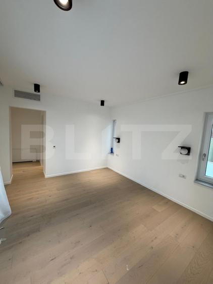 Penthouse 3 camere, 133 mp, Centru, zona Pirelli