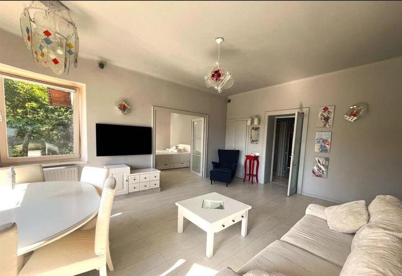 Apartament spatios 2 camere | Centrul Nou | Vila | Curte si gradina