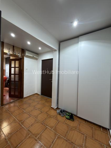 Apartament 3 camere, decomandat, 53 mp - zona Lipovei - 7