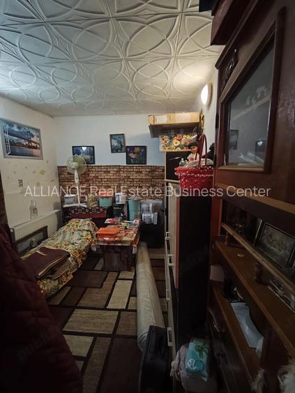 CENTRU - Casa solida cu etaj ,la pret de apartament ! - 4