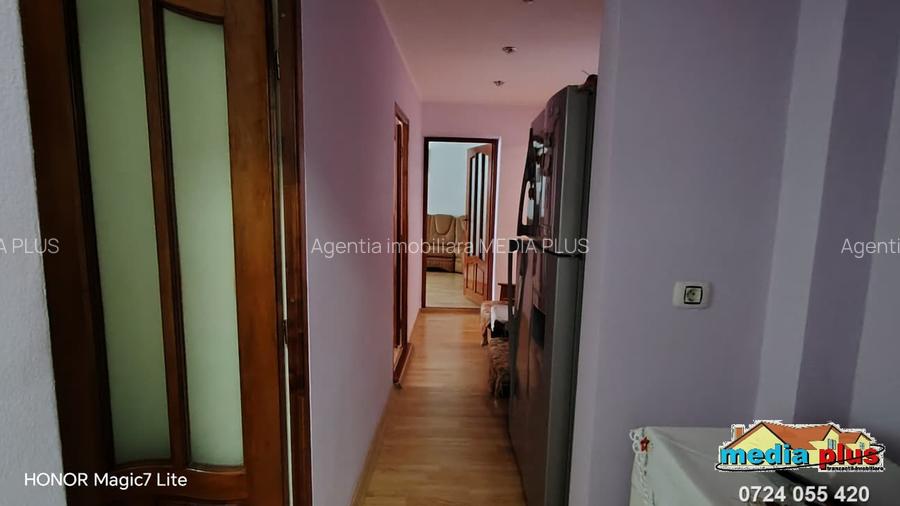 Apartament 3 camere decomandat, etaj 1, zona Silozului - 7