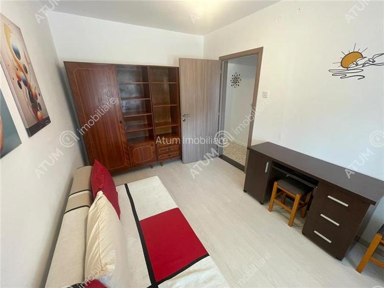 Apartament 3 camere decomandate balcon zona Vasile Aaron din Sibiu - 6