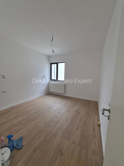 Vilă elegantă cu 5 camere si 3 bai + mansarda + garaj  – Zona Cristalului - 8